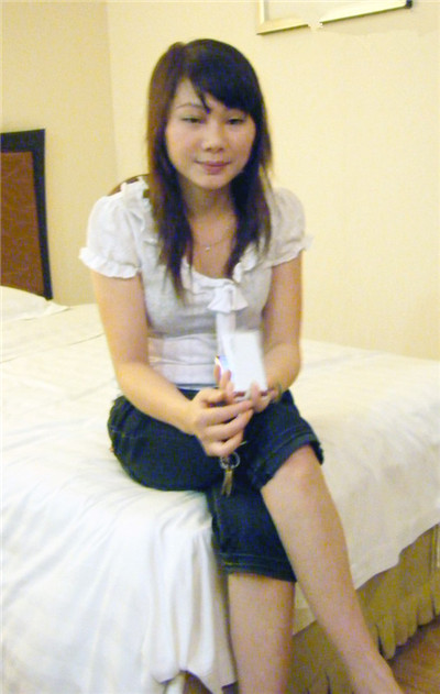 佘亮羽